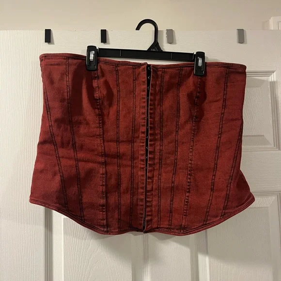 AKIRA Red Strapless Corset Top - Picture 2 of 6